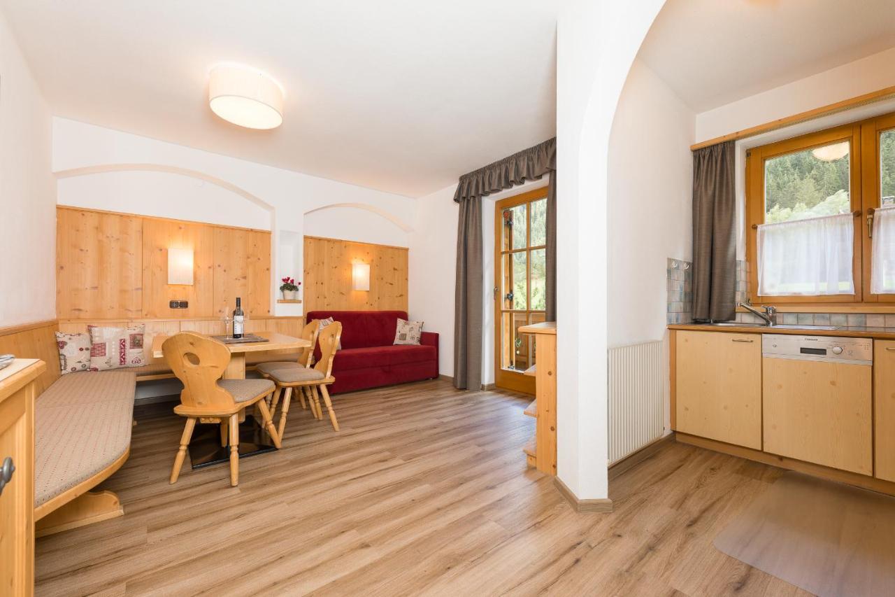 Landhaus Pfurtscheller Apartman Neustift im Stubaital Kültér fotó